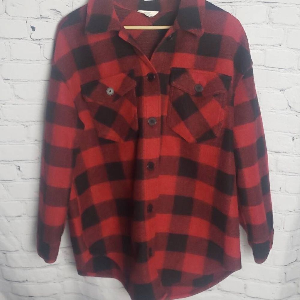 Terra‎ & Sky Red and Black Plaid Button Up Jacket - Picture 2 of 16